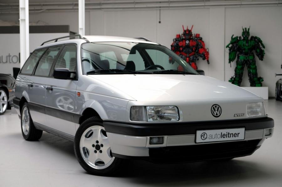  Volkswagen Passat VR6 Variant Satinsilber Metallic (B3) 1992 года  (фото 17 из 51)